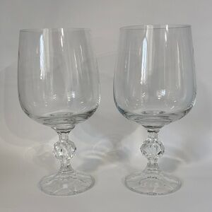 Elegant Crystal Wine Glass Set